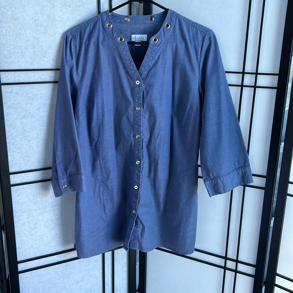 Denim & Company 3/4 sleeve button down Top